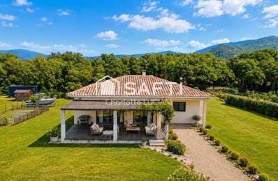 Maison familiale de plain-pied sur 1 926 m² de terrain plat et piscinable — photo du bien