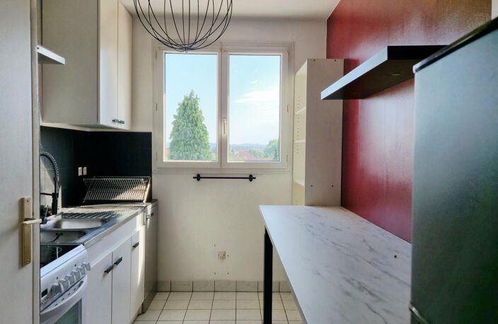 T2 avec Balcon et place de parking, au parc des provinces, dans résidence sécurisée — photo 5
