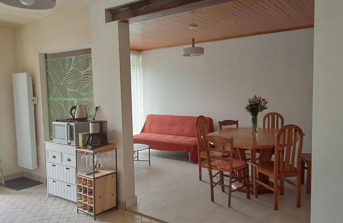 A rénover pour une surface totale d' environ 130 m2 — photo 2