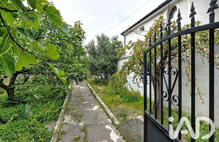 Vente Maison/villa 7 pièces — photo 2