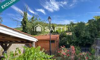 Immeuble  171 m² à vendre à Jullié (69840)