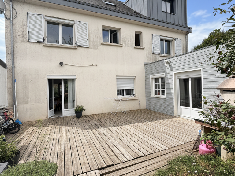 Vente Maison/villa 10 pièces — photo 1