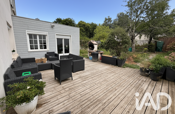 Vente Maison/villa 10 pièces — photo 2