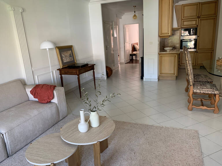 T/3  RUE ROCCA  AVEC TERRASSES 13008 — photo 1