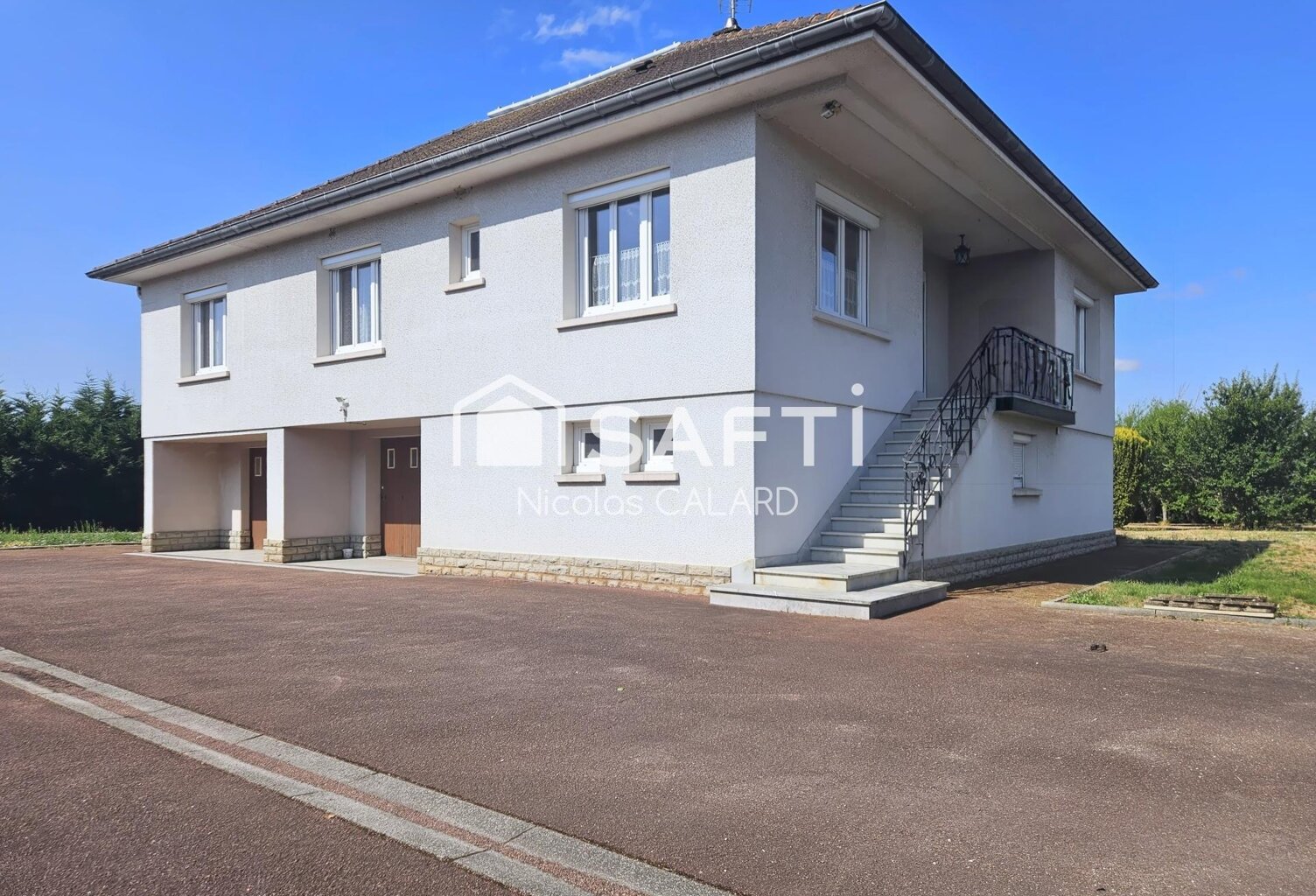 Maison 198m² 3 chambres — photo 1
