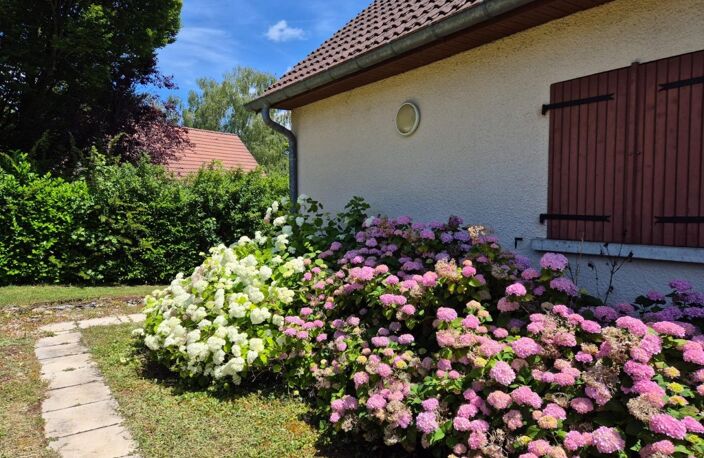 Maison familiale - Terrain 1 563 m² - Besançon Montboucons — photo 2