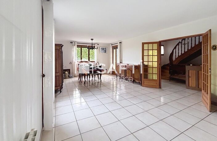 Maison familiale - Terrain 1 563 m² - Besançon Montboucons — photo 4