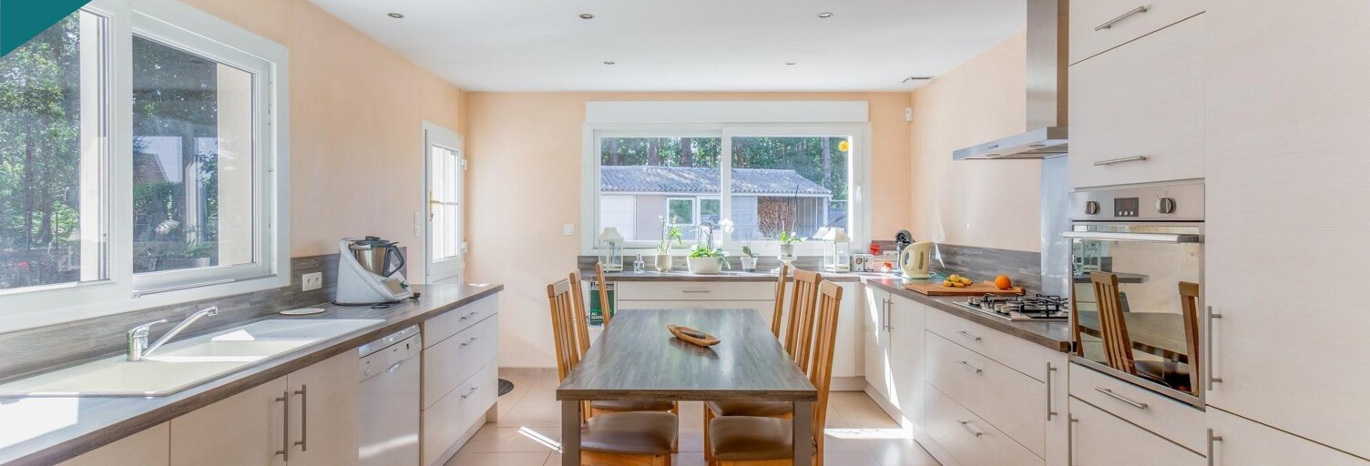 Maison 7 Pièces 170 m² à vendre à Roëzé-sur-Sarthe (72210)