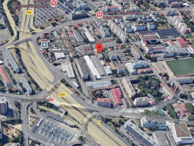 local d'activité 380 m2 pour stockage — photo 1