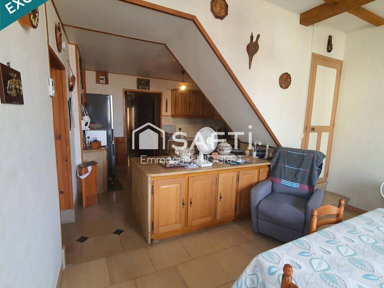 Maison de 98 m² avec 3 chambres, bel espace de vie et garage pour camping-car — photo 1