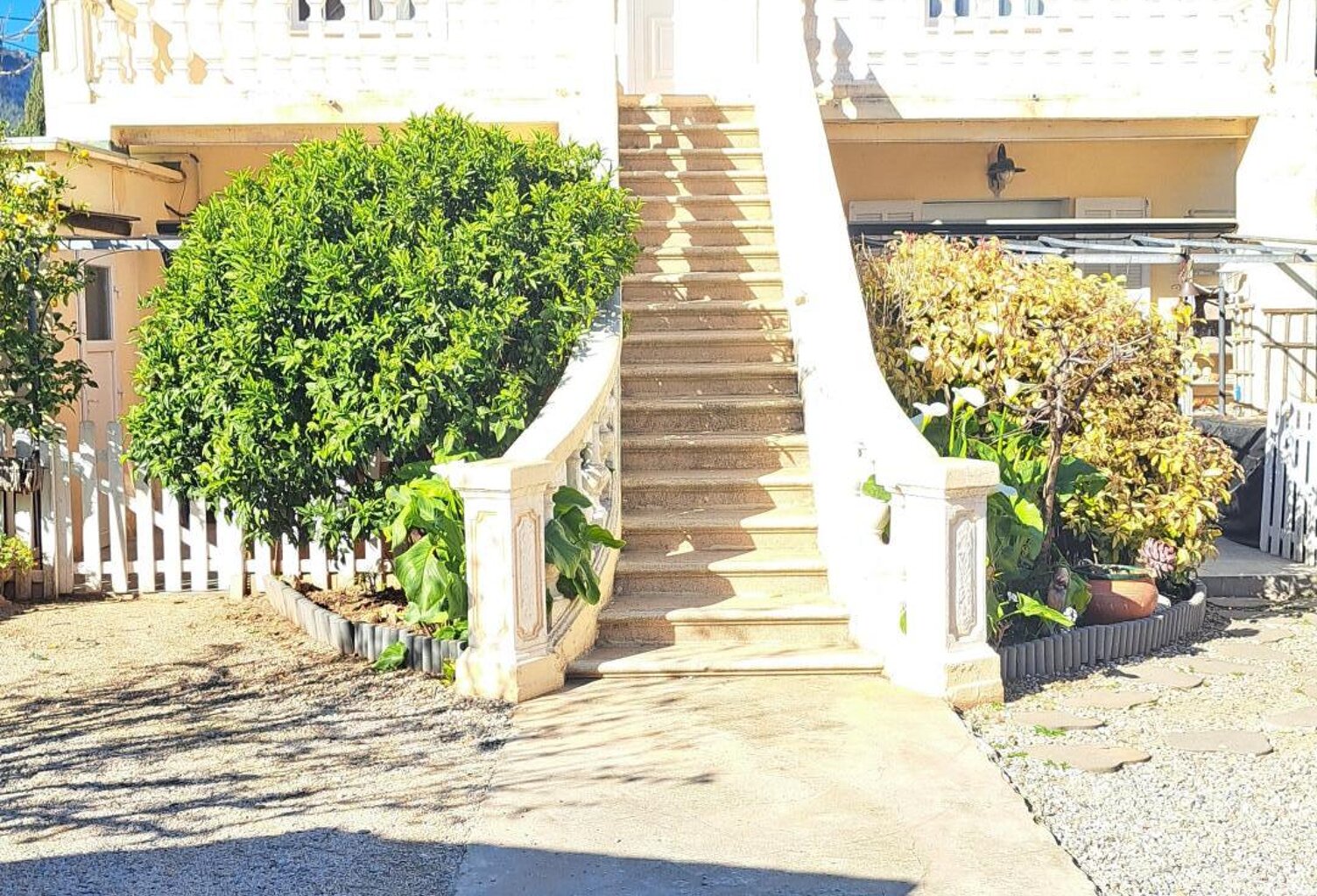 Viager haut de villa + terrain, Dame 76ans. — photo 1