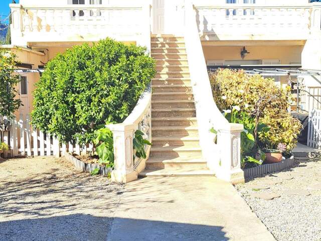 Viager haut de villa + terrain, Dame 76ans. — photo du bien
