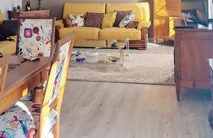 Viager haut de villa + terrain, Dame 76ans. — photo 2