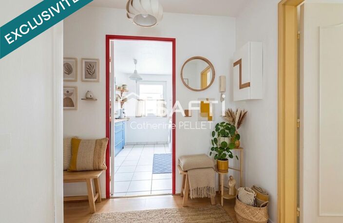 80 m² - 3 chambres - Centre-ville — photo 4