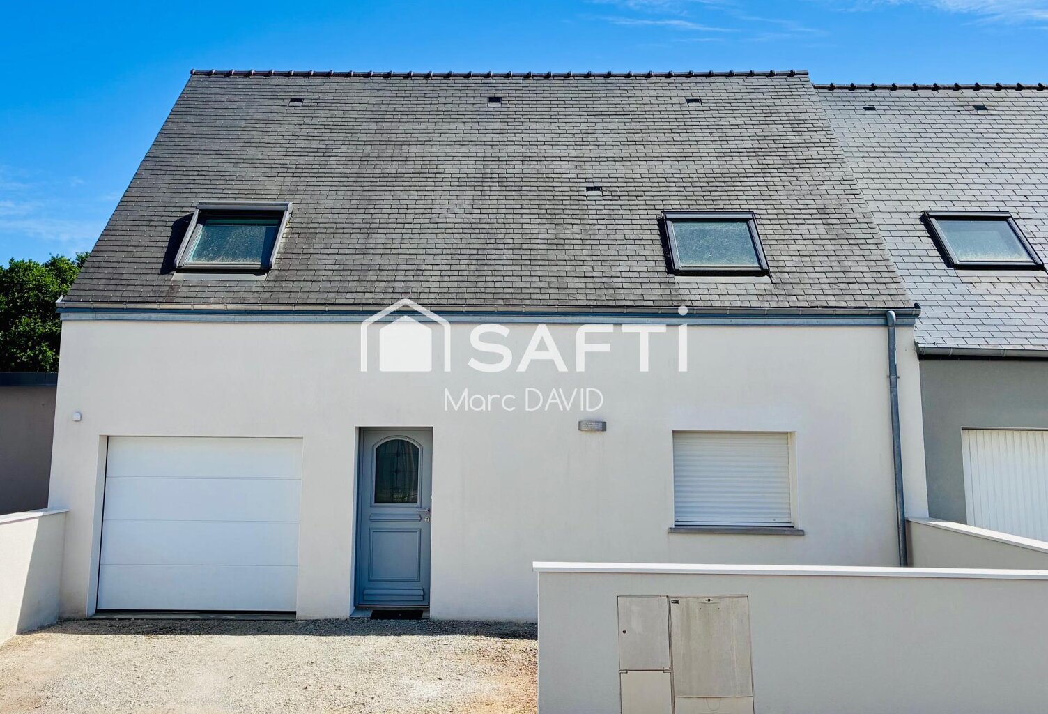 Maison moderne aux volumes généreux — photo 1