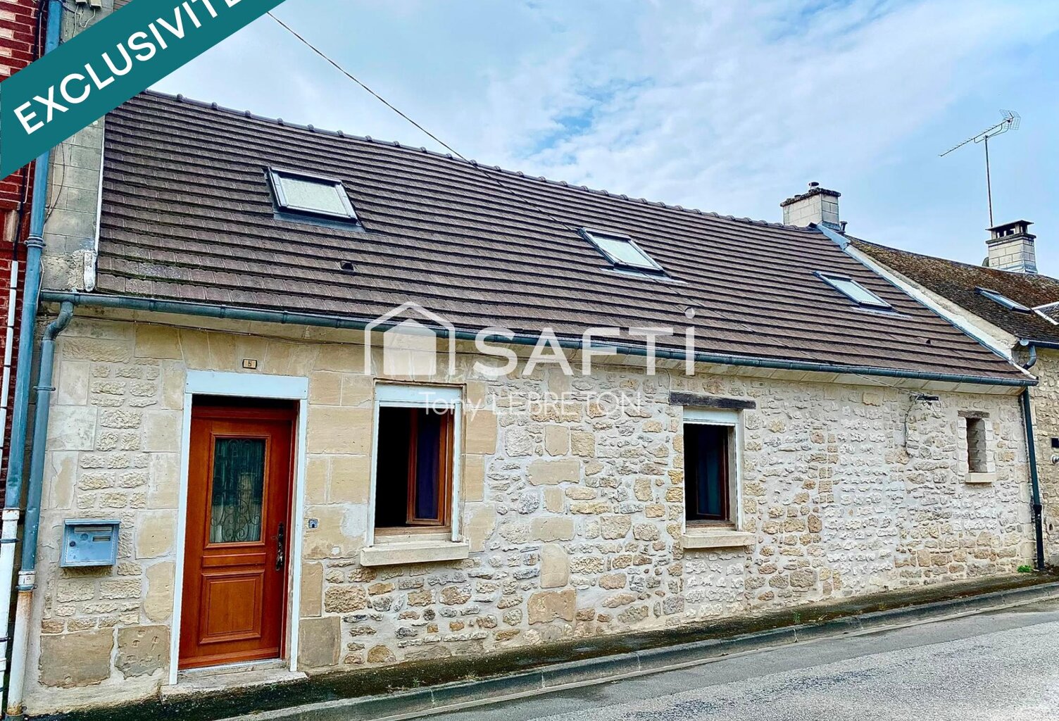 Maison en pierre à rafraichir — photo 1