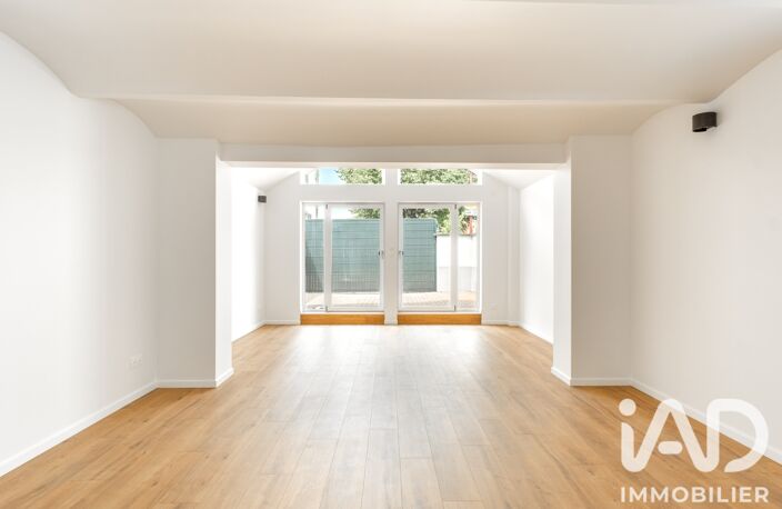 Vente Maison de ville 5 pièces — photo 2