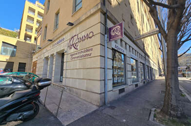 Commerce  3499 €