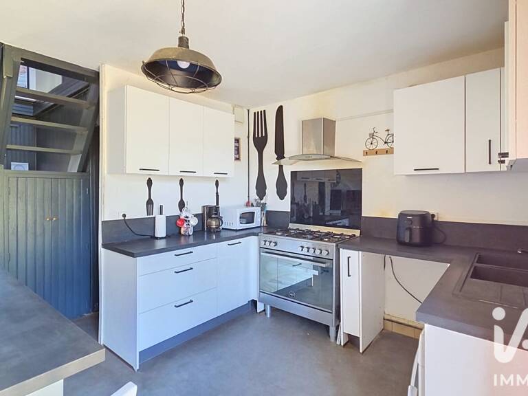 Vente Maison/villa 8 pièces — photo 1