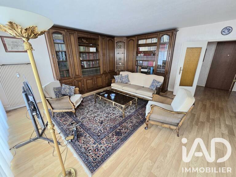 Location Appartement 4 pièces — photo 1