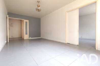Appartement 4 pièces 142000 €