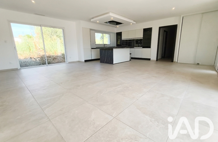 Vente Maison/villa 4 pièces — photo 2