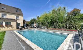 Maison 7 Pièces 191 m² à vendre à Villeneuve-Saint-Denis (77174)