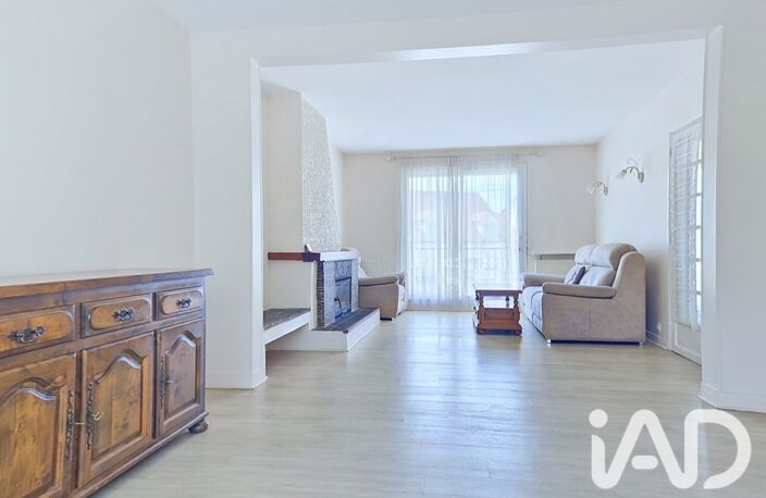 Vente Maison traditionnelle 8 pièces — photo 3