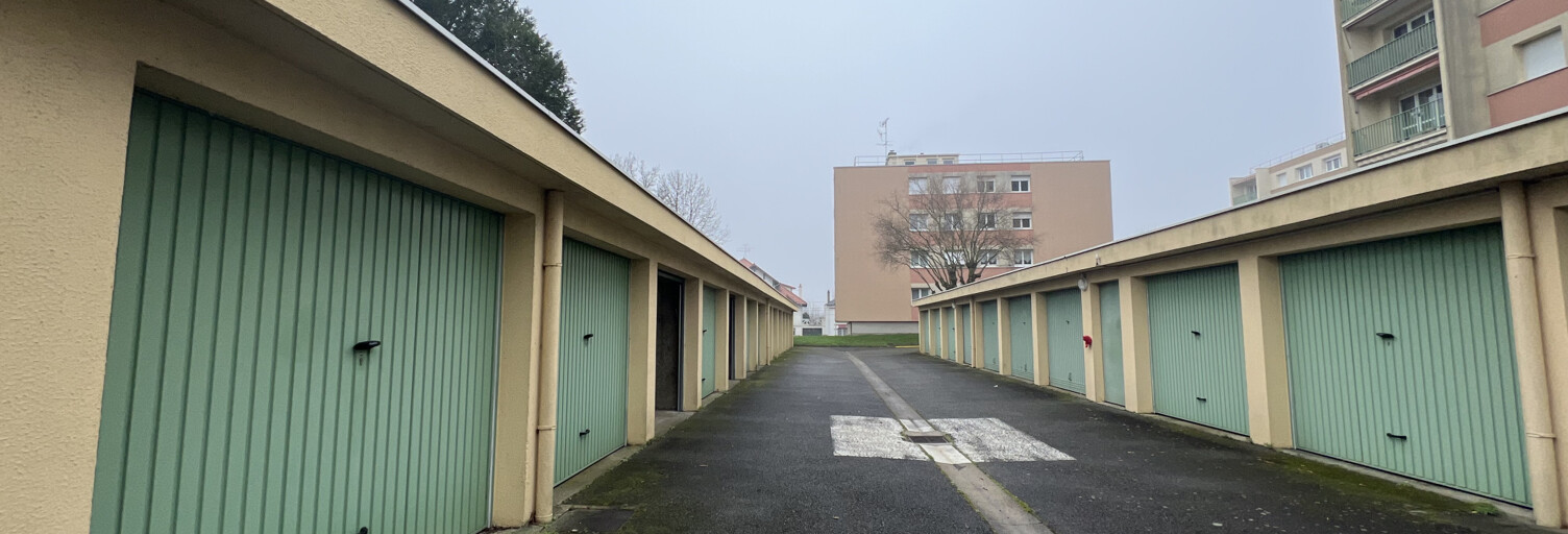 Garage  15 m² à louer à Le Mans (72000)