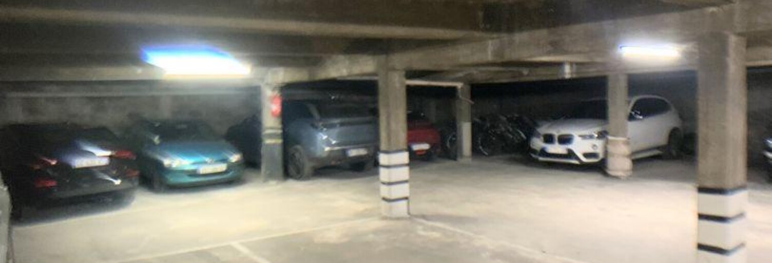 Garage  10 m² à vendre à Asnières-sur-Seine (92600)