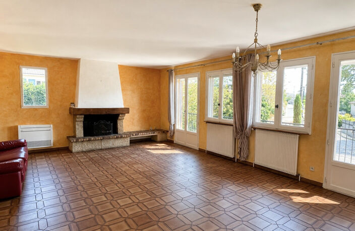 Maison T6 au grand calme avec piscine — photo 4