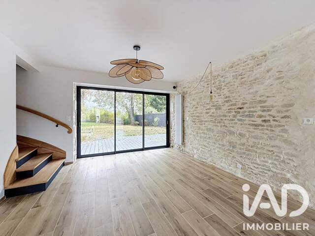 Vente Maison de campagne 7 pièces — photo du bien