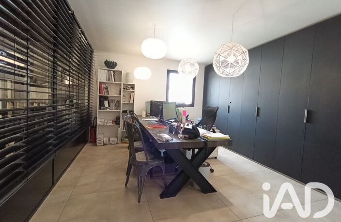 Vente Boutique/Local commercial 559 m&sup2; — photo 4