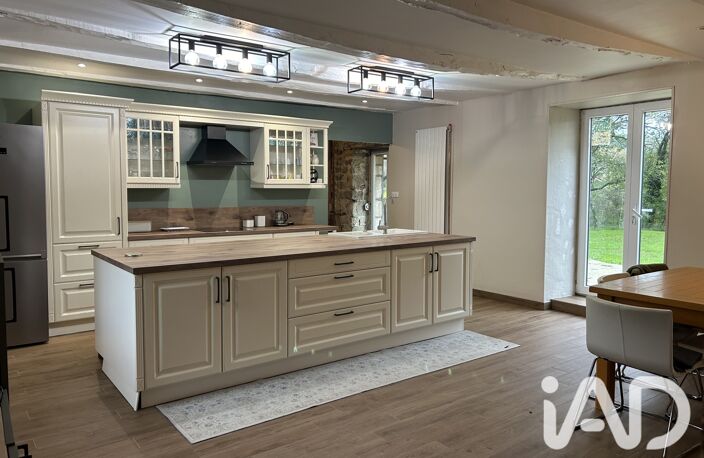 Vente Maison/villa 14 pièces — photo 2