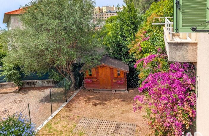 Vente Maison/villa 7 pièces — photo 2