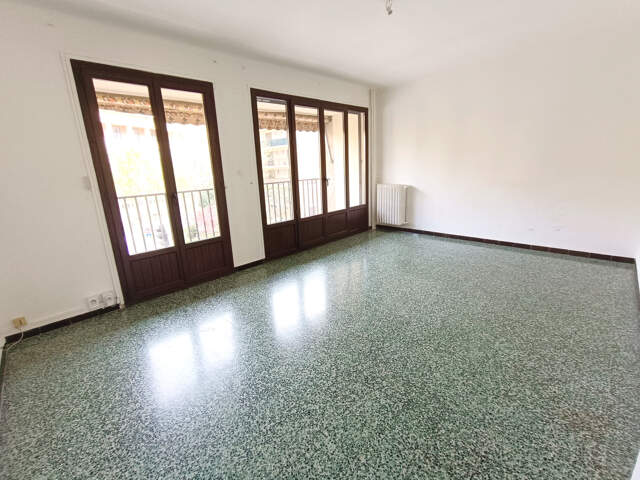 Appartement T5 avec balcon - 4 chambres - centre ville — photo du bien