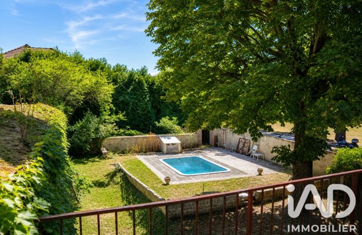 Vente Maison/villa 8 pièces — photo 2