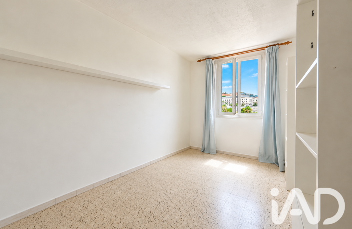Vente Appartement 3 pièces — photo 2