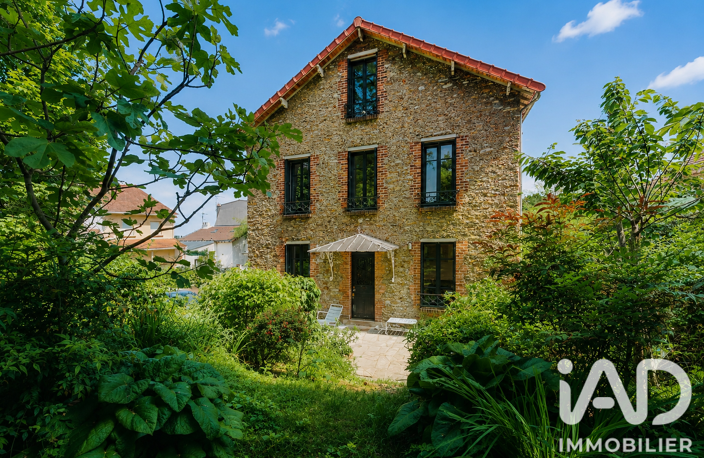 Vente Maison/villa 8 pièces — photo 2