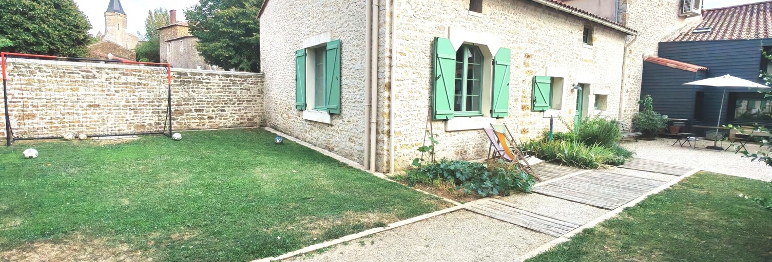 Maison 6 Pièces 139 m² à vendre à Saint-Juire-Champgillon (85210)