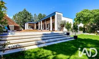 Maison 5 Pièces 190 m² à vendre à Uzès (30700)