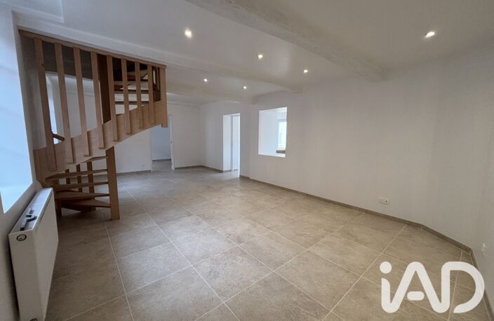 Vente Maison/villa 5 pièces — photo 2