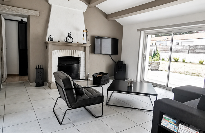 Vente Maison/villa 6 pièces — photo 3
