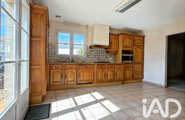 Vente Maison traditionnelle 8 pièces — photo 3