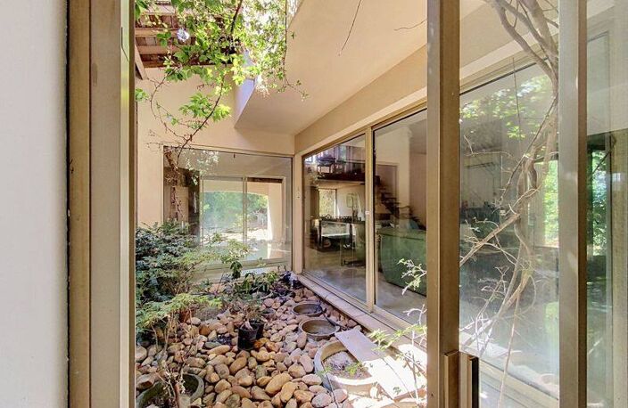 Villa de 6 pièces principales — photo 2