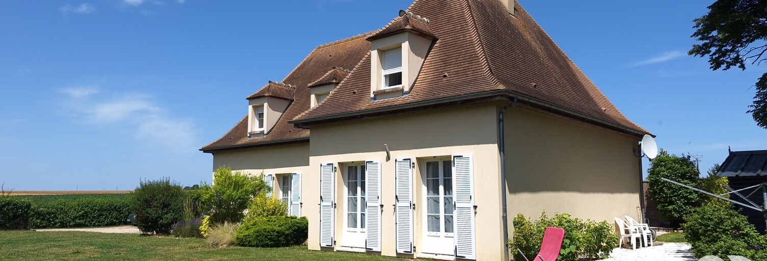 Maison 7 Pièces 155 m² à vendre à Le Plessis-Hébert (27120)