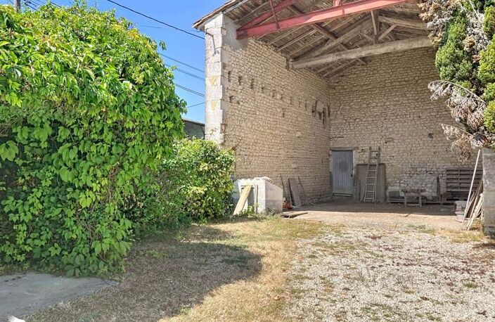 Charentaise de 13 pièces principales — photo 3