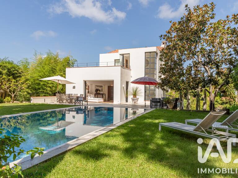 Vente Maison d'architecte 7 pièces — photo 1