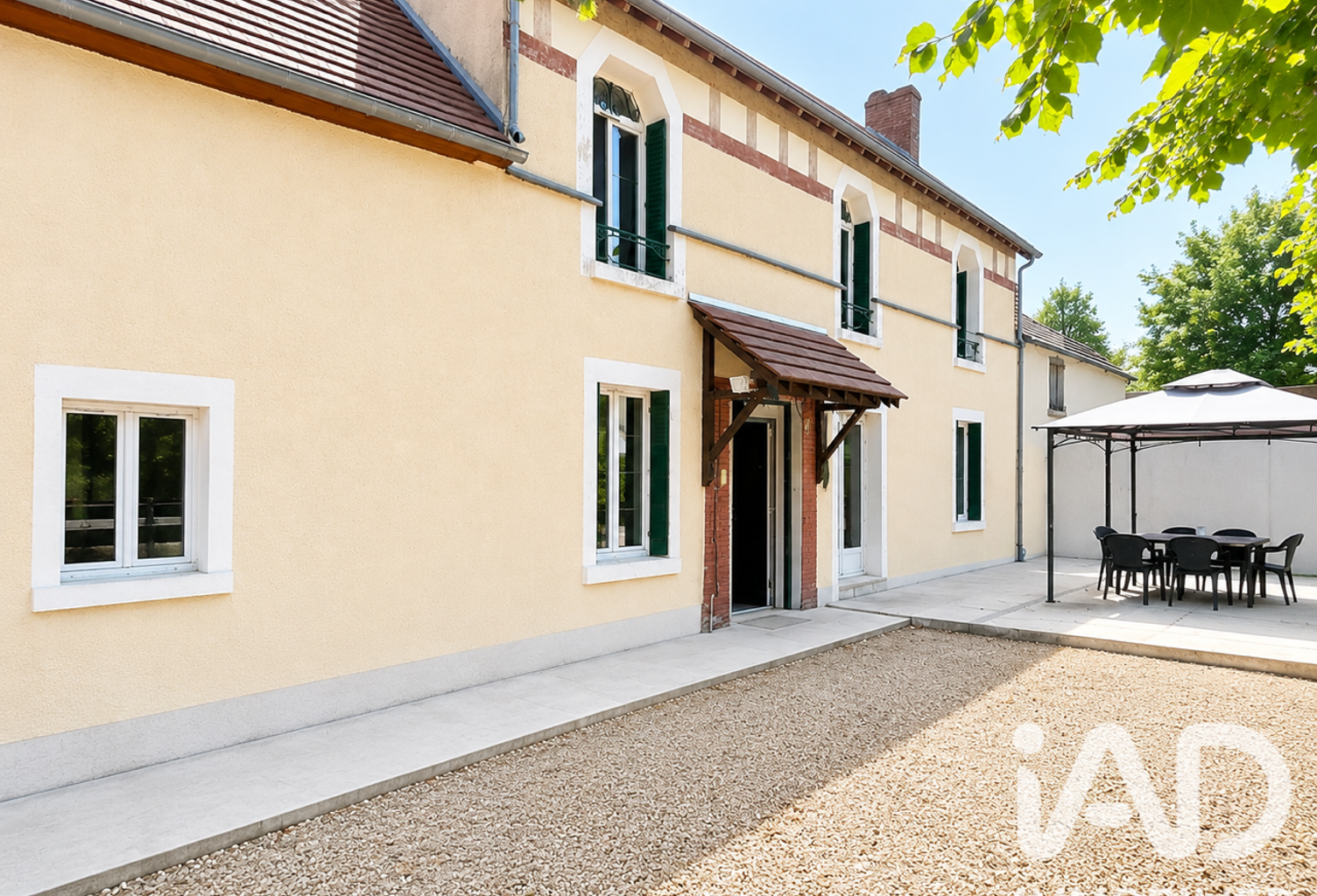 Vente Maison/villa 7 pièces — photo 1
