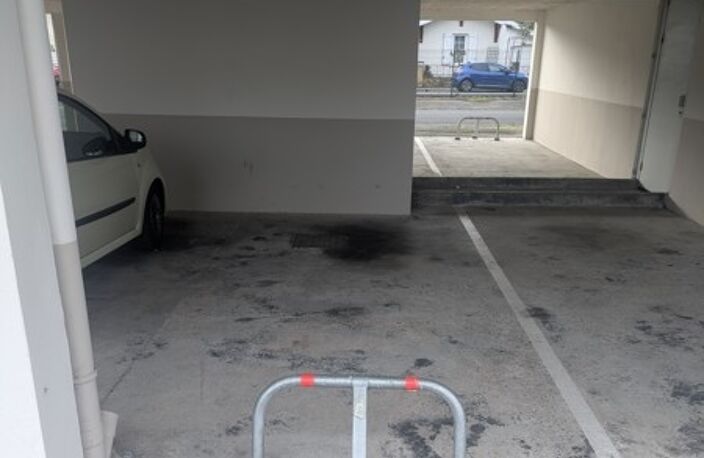 Place de parking ouverte de 0 pièces principales — photo 2